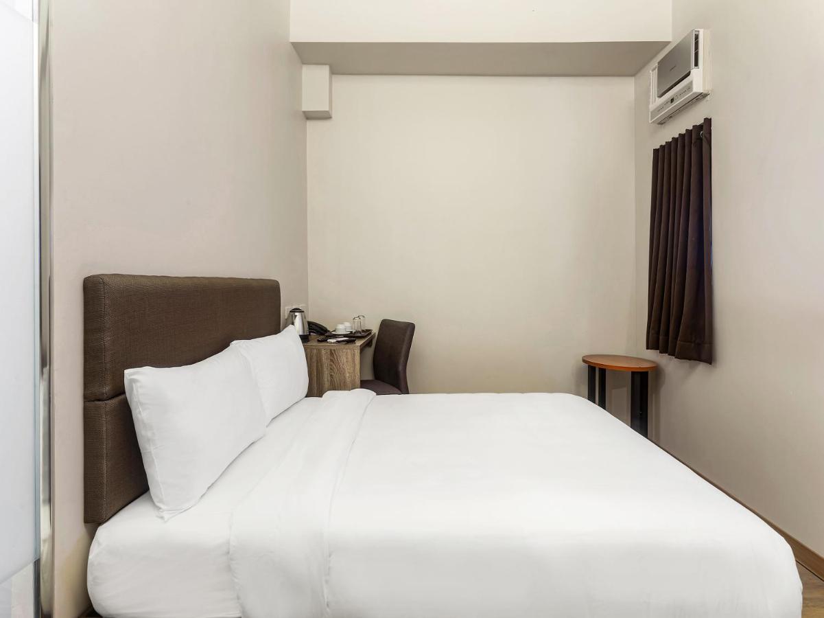 Airo Hotel Manila Zewnętrze zdjęcie